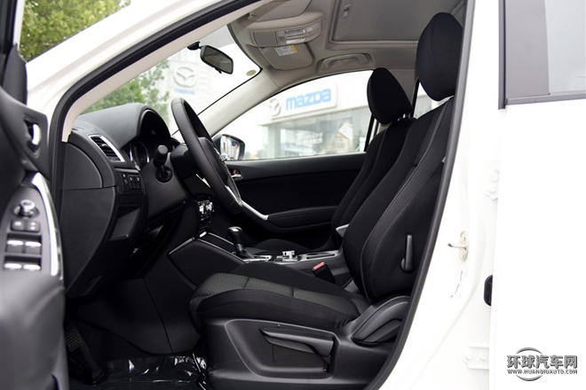 2015款 2.0L 自動(dòng)兩驅(qū)都市型