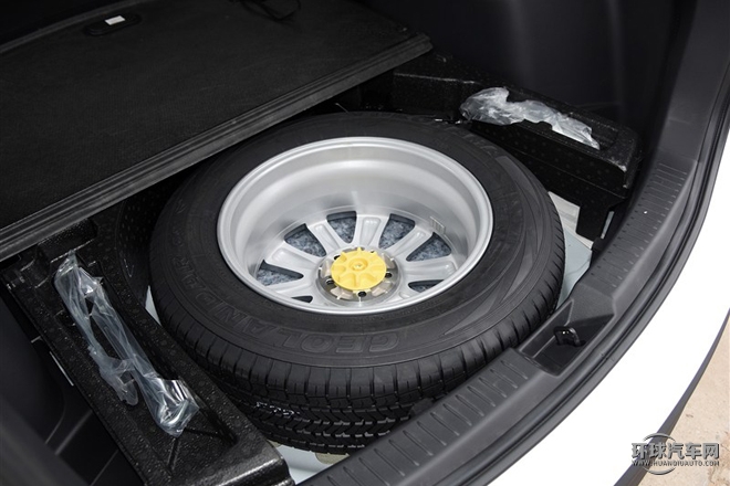 2015款 2.0L 自動兩驅(qū)舒適型