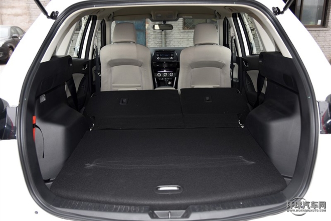2015款 2.0L 自動兩驅(qū)舒適型