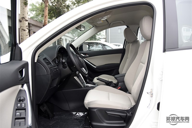 2015款 2.0L 自動兩驅(qū)舒適型