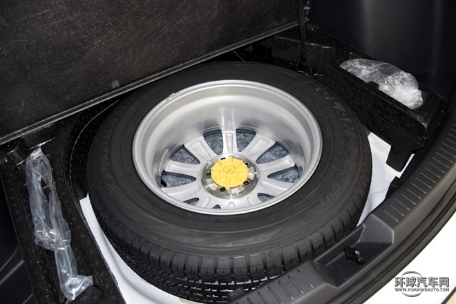 2015款 2.0L 自動四驅(qū)豪華型