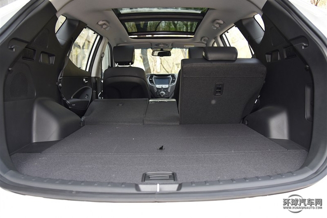 2015款 2.0T 自動兩驅(qū)舒適型 5座