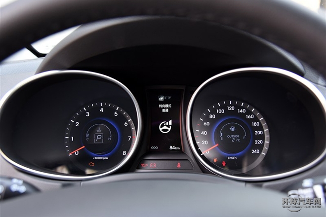 2015款 2.0T 自動(dòng)兩驅(qū)舒適型 5座