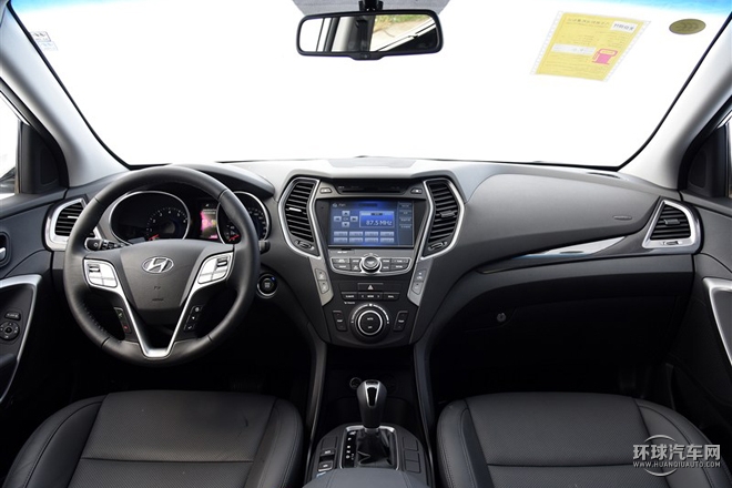 2015款 2.0T 自動(dòng)兩驅(qū)舒適型 5座