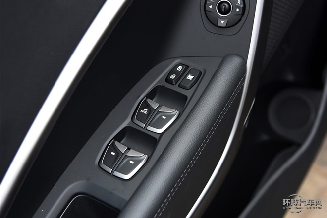2015款 2.0T 自動四驅(qū)智能型 5座
