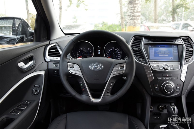 2015款 2.0T 自動四驅(qū)智能型 5座