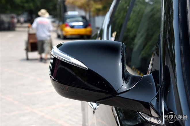 2015款 2.0T 自動四驅(qū)智能型 5座