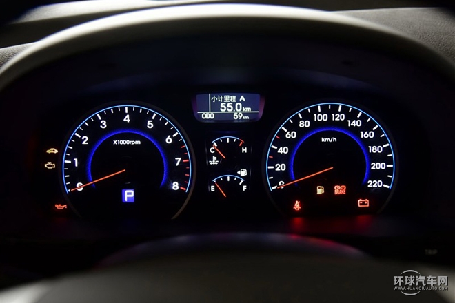 2015款 1.6L 自動豪華型