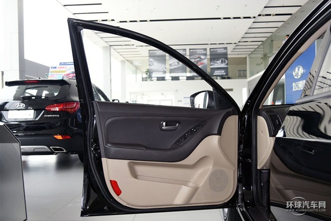 2015款 1.6L 自動(dòng)舒適型