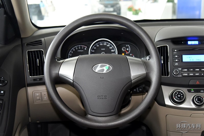 2015款 1.6L 自動(dòng)舒適型