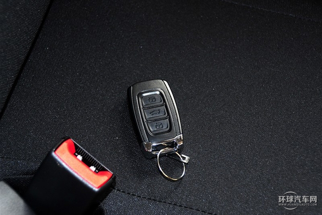 2015款 1.5L 手動豪華導(dǎo)航型