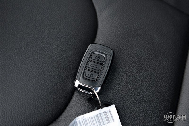 2015款 1.8L 自動(dòng)舒適型