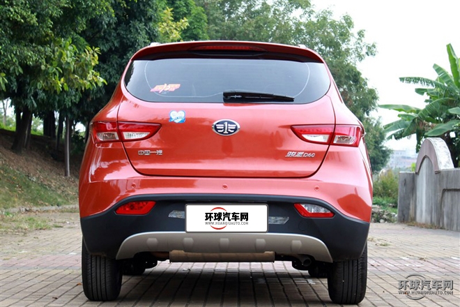 2015款 1.8L 自動(dòng)舒適型