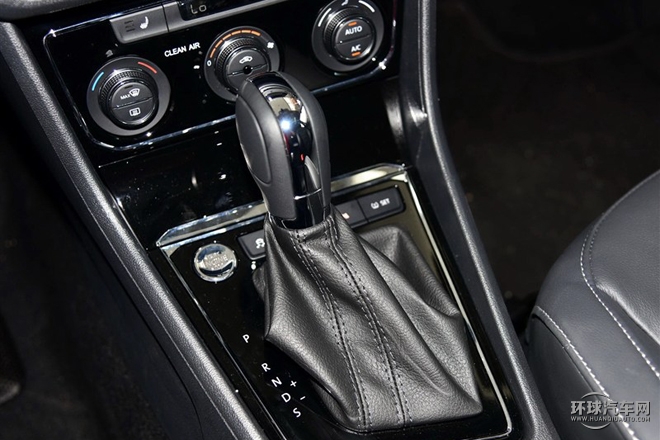 2015款 1.6L 手動風尚版