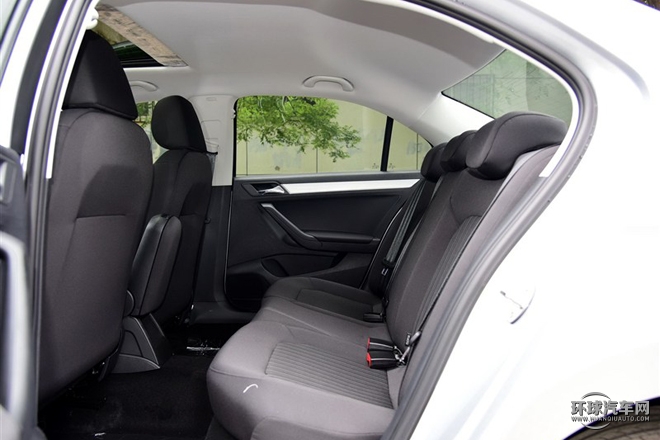 2015款 質(zhì)惠版 1.6L 手動舒適型