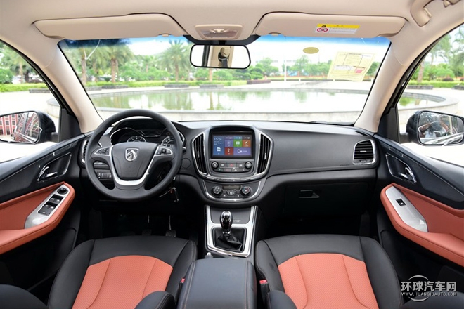 2015款 1.8L 手動(dòng)精英型