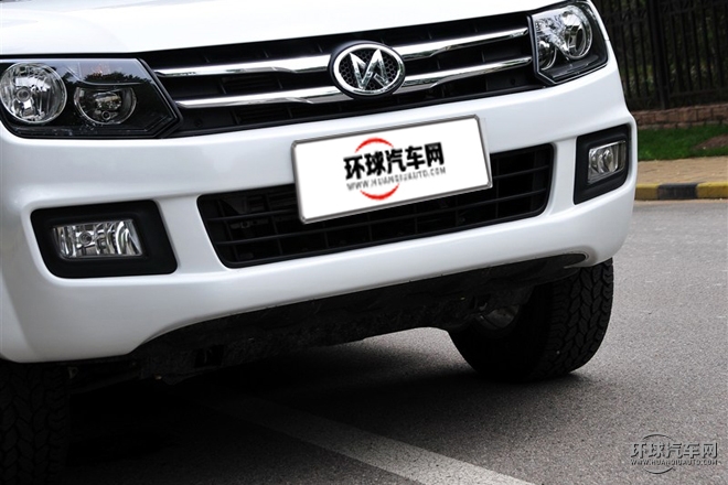2015款 2.8T兩驅(qū)舒適版標(biāo)準(zhǔn)軸距JE493ZLQ4E