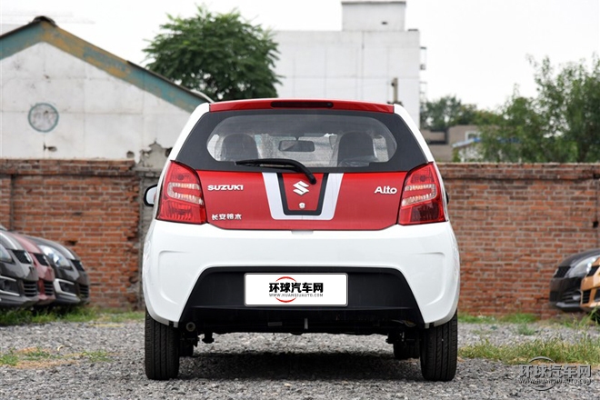 2015款 1.0L 手動(dòng)限定型