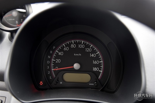 2015款 1.0L 自動(dòng)限定型