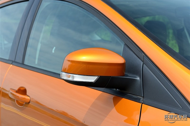 2015款 兩廂 1.0L GTDi 手動(dòng)超能風(fēng)尚型