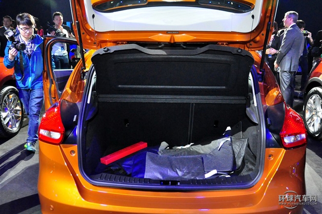 2015款 兩廂 1.5L GTDi 自動運(yùn)動型