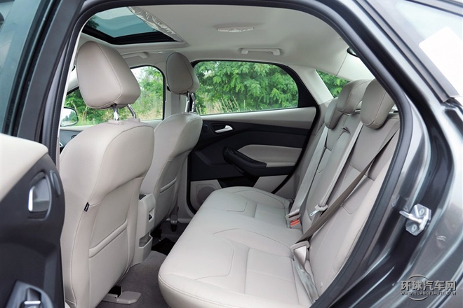 2015款 三廂 1.5L GTDi 自動(dòng)旗艦型