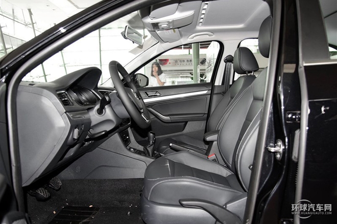 2015款 230TSI 手動舒適版