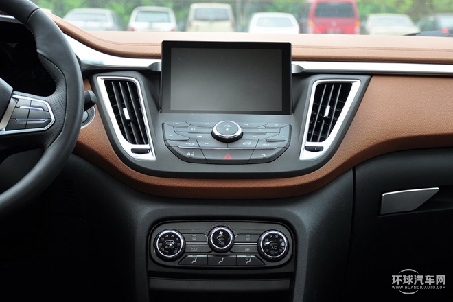 2015款 2.0T 手動運(yùn)動豪華型
