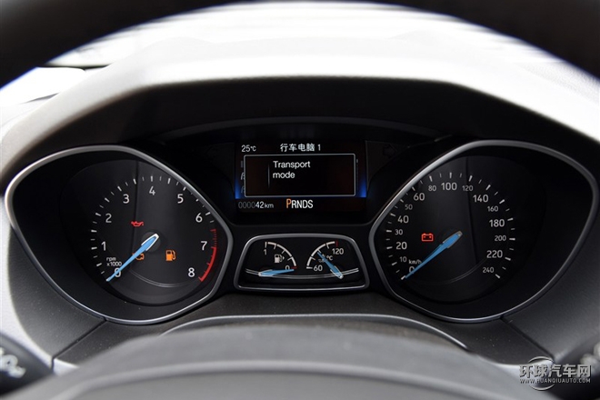 2015款 兩廂 1.6L 自動(dòng)舒適型