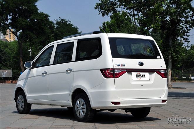 2015款 1.2L 紀(jì)念版 標(biāo)準(zhǔn)型