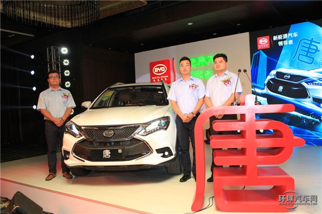 2015款 2.0T 四驅(qū)旗艦型