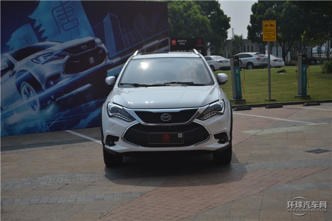 2015款 2.0T 四驅(qū)旗艦型