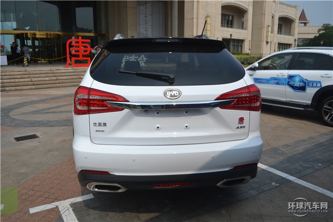 2015款 2.0T 四驅(qū)旗艦型