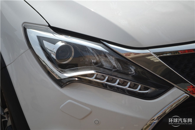 2015款 2.0T 四驅(qū)旗艦型