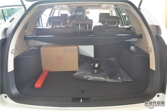 2015款 2.0T 四驅(qū)旗艦型