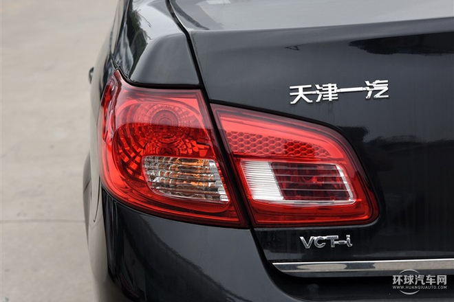 2015款 1.5L 自動進(jìn)取型