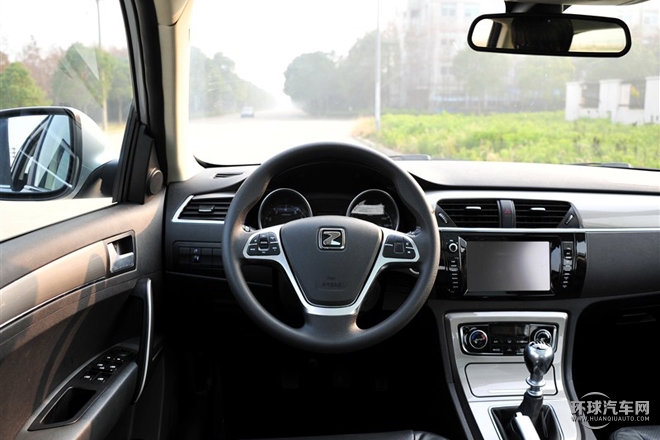 2015款 1.5T 手動(dòng)豪華型