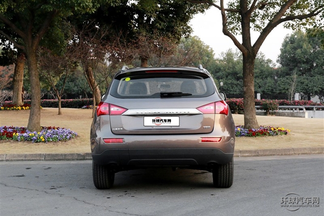 2015款 1.5T 手動(dòng)尊貴型