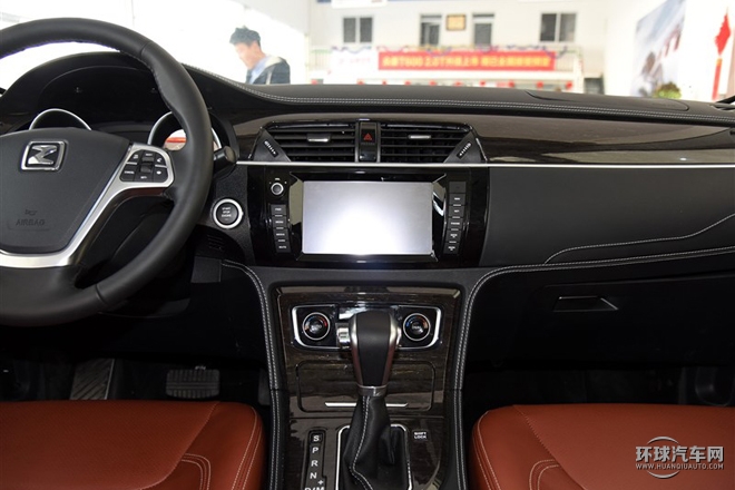 2015款 2.0T 手動(dòng)旗艦型