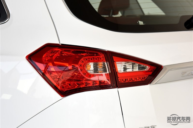 2015款 2.0T 自動(dòng)尊貴型