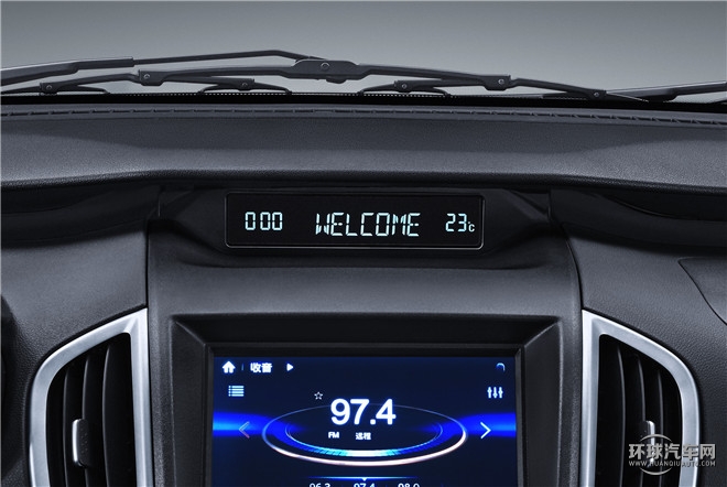 2015款 1.5L 手動舒適型