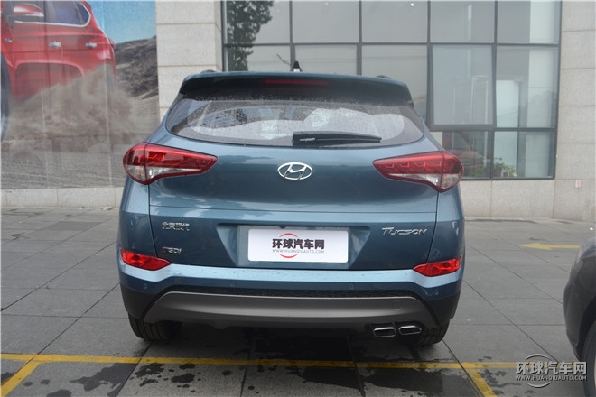 2015款 2.0L 手動兩驅舒適型