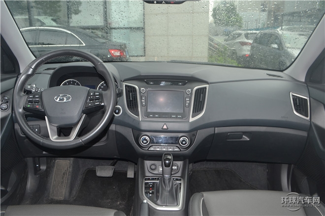 2015款 2.0L 自動(dòng)四驅(qū)尊貴型DLX