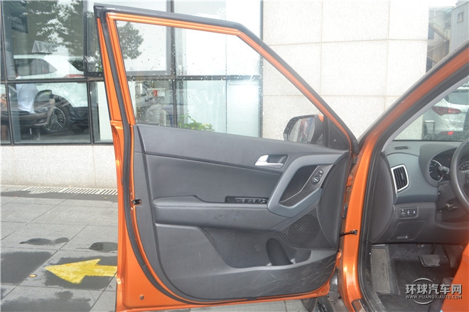2015款 2.0L 自動四驅(qū)尊貴型DLX