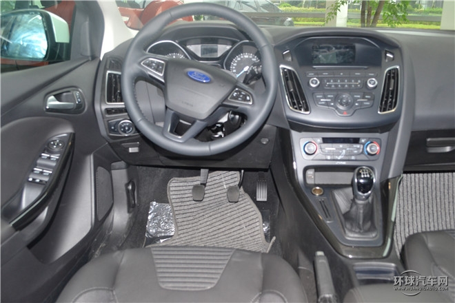 2015款 三廂 1.0L GTDi 手動超能風(fēng)尚型