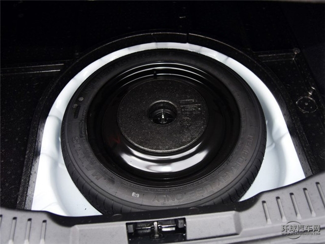 2015款 兩廂 1.6L 手動風尚型