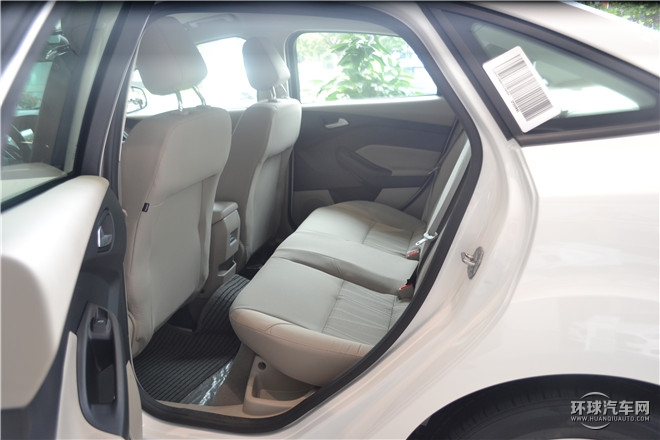 2015款 兩廂 1.6L 手動舒適型