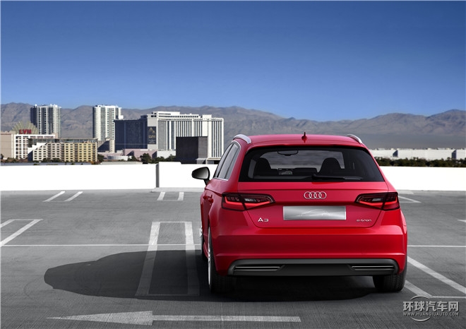2015款 Sportback e-tron 運(yùn)動(dòng)型