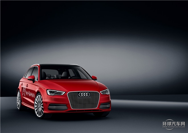 2015款 Sportback e-tron 運動型