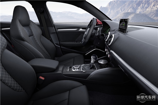 2015款 Sportback e-tron 運(yùn)動(dòng)型